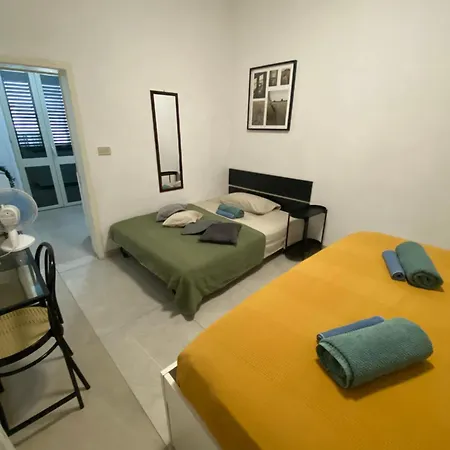 Stea A 180 Mt Dal Centro Hébergement de vacances *